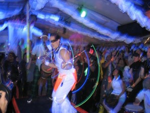 Chelo performs at Bioluminescent Boat Party